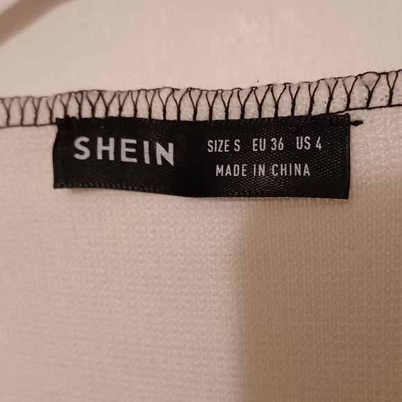 White Razor Back Crop Top - Picture 4 of 4